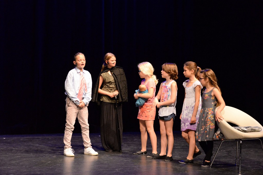 ../Images/Musical Nanny de Vries 159.jpg